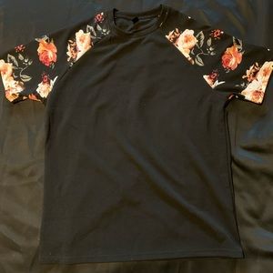 NWOT short sleeve XL